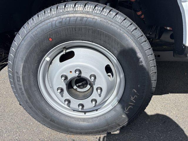 new 2025 Ford F-350 car, priced at $82,395