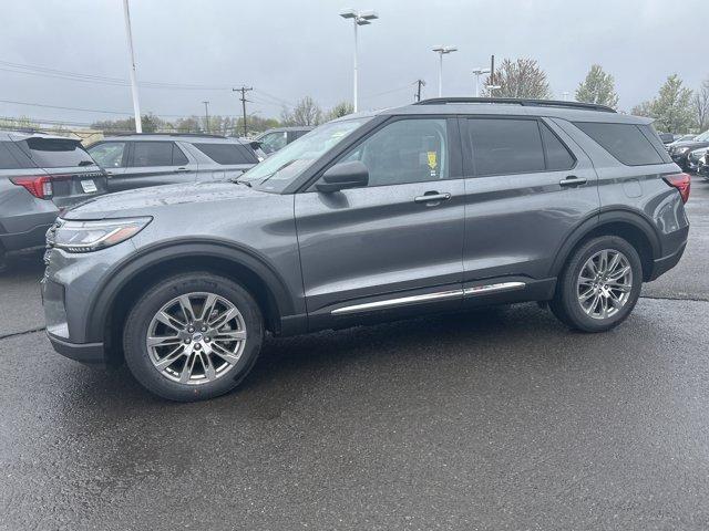 new 2025 Ford Explorer car, priced at $49,960