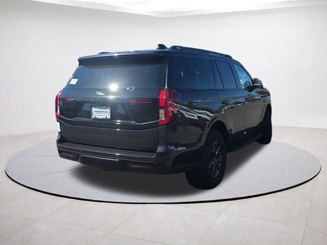 new 2025 Ford Expedition car, priced at $81,253