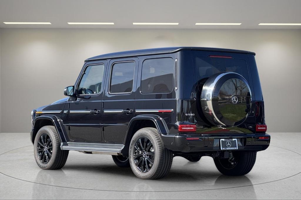new 2025 Mercedes-Benz G-Class car, priced at $160,385
