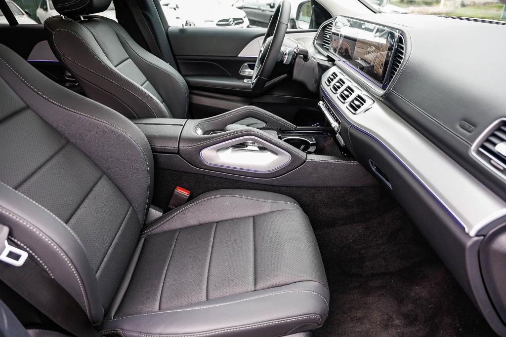 new 2026 Mercedes-Benz GLE 450 car, priced at $83,410