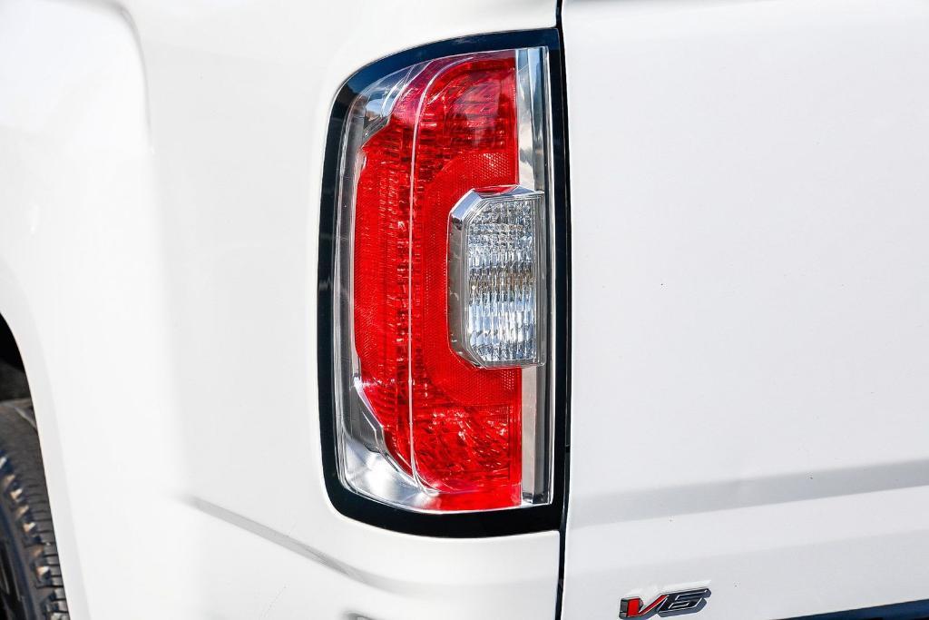 used 2022 GMC Canyon car, priced at $24,990