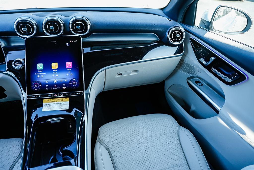 new 2026 Mercedes-Benz GLC 300 car, priced at $54,925