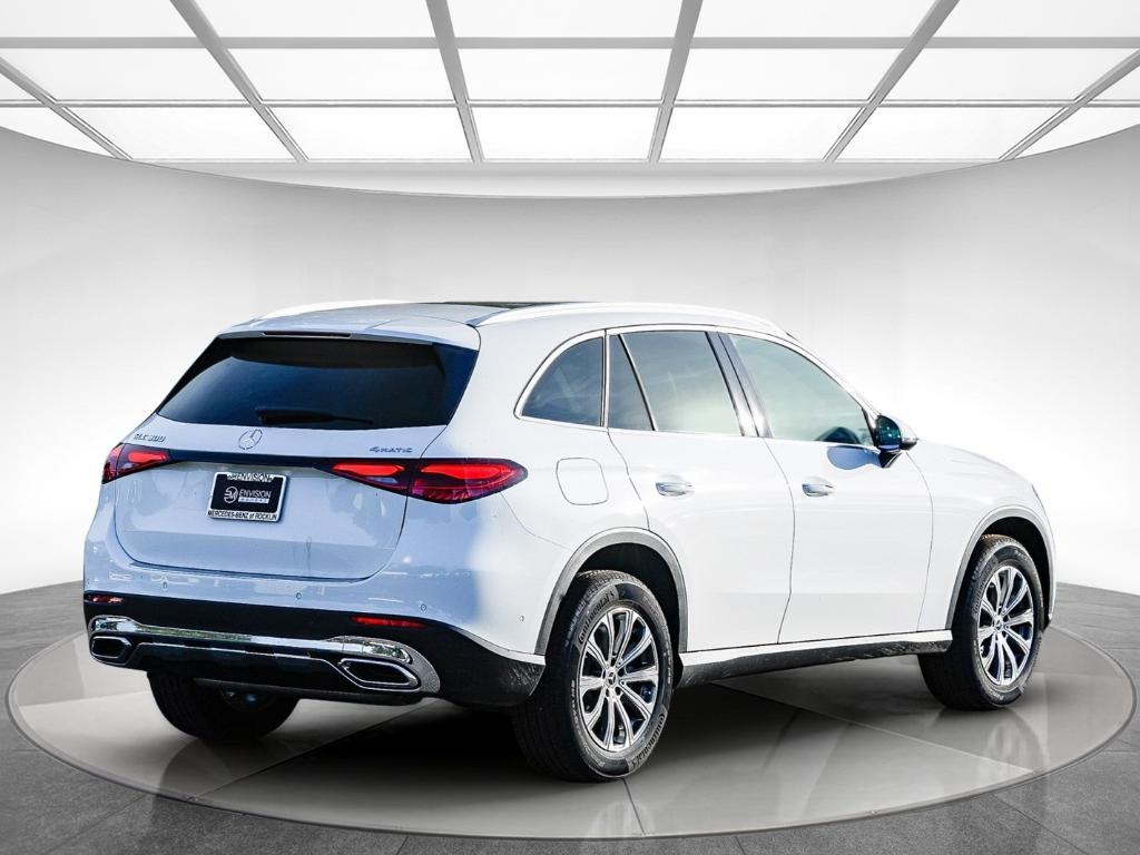 new 2026 Mercedes-Benz GLC 300 car, priced at $54,925