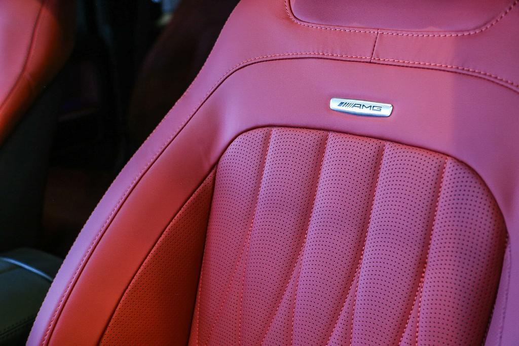 new 2024 Mercedes-Benz AMG G 63 car, priced at $208,280