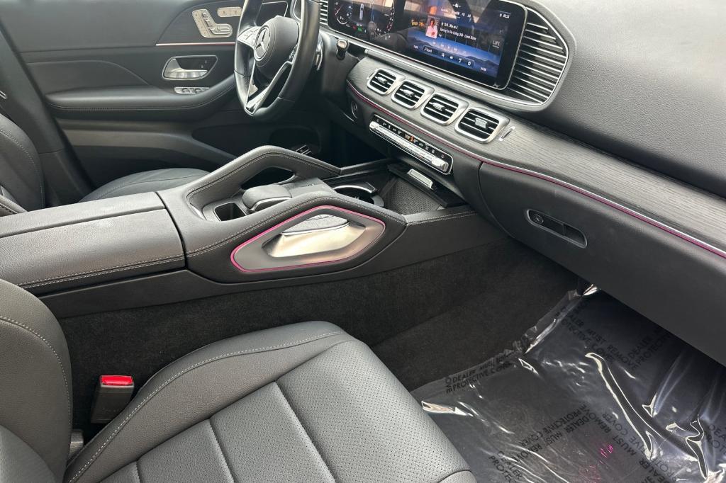 used 2025 Mercedes-Benz GLE 450e car, priced at $60,390