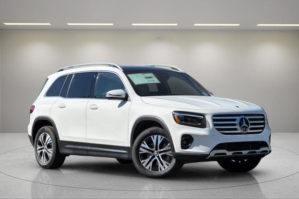 new 2026 Mercedes-Benz GLB 250 car, priced at $48,390