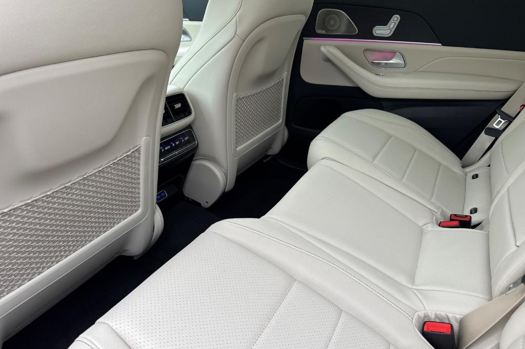 new 2026 Mercedes-Benz GLS 450 car, priced at $96,435