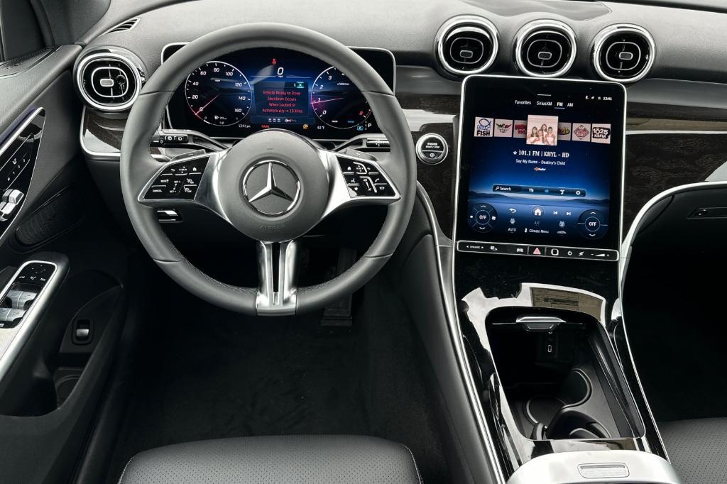 new 2025 Mercedes-Benz GLC 300 car, priced at $51,035