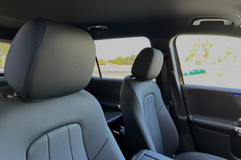 used 2024 Mercedes-Benz GLB 250 car, priced at $37,777