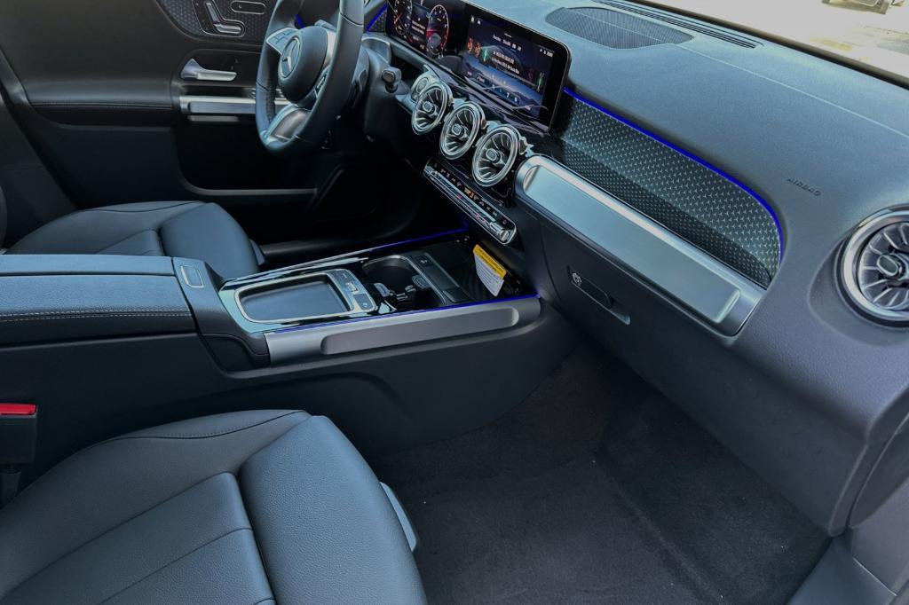 used 2024 Mercedes-Benz GLB 250 car, priced at $37,777