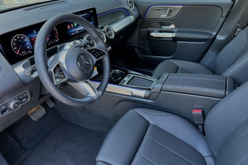 used 2024 Mercedes-Benz GLB 250 car, priced at $37,777