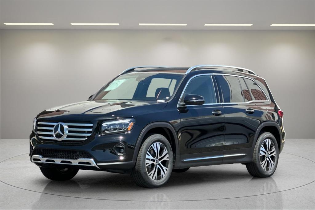used 2024 Mercedes-Benz GLB 250 car, priced at $37,777