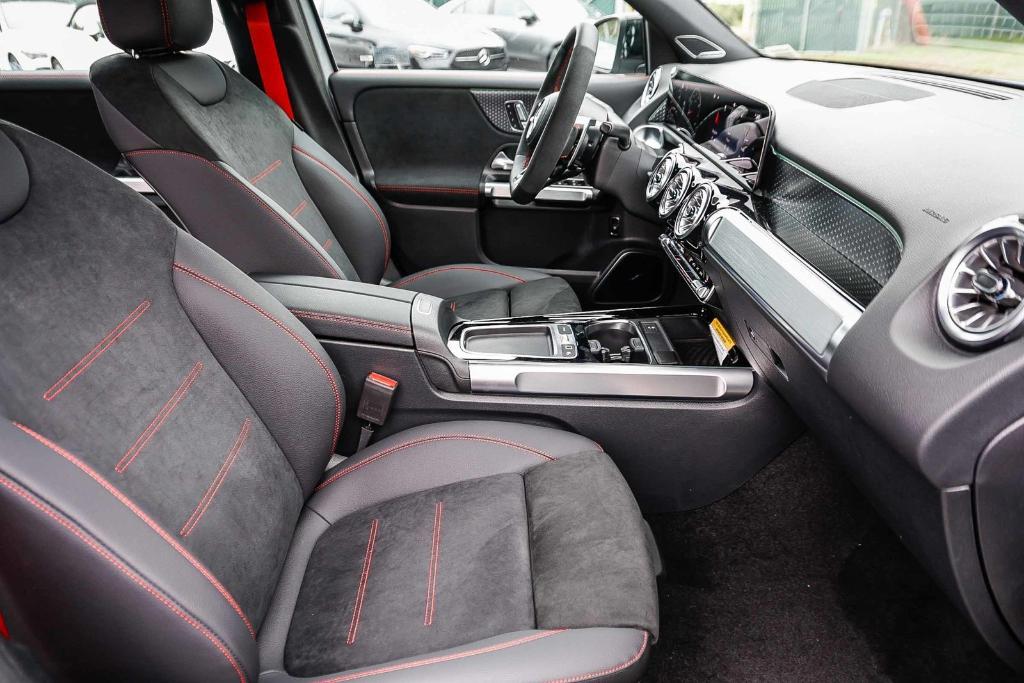 new 2026 Mercedes-Benz AMG GLB 35 car, priced at $68,490