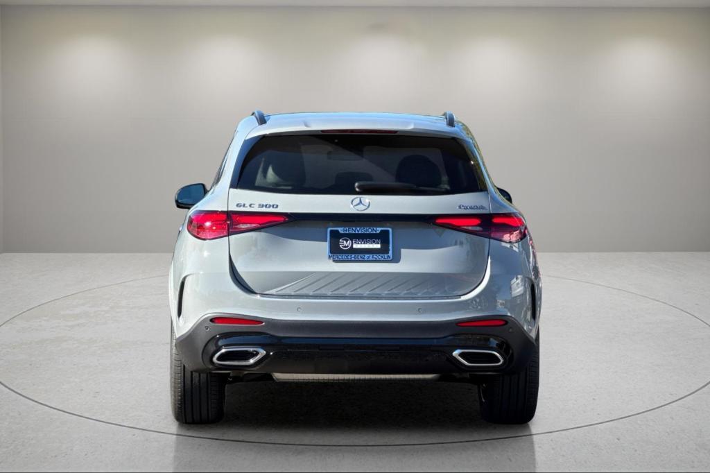 new 2026 Mercedes-Benz GLC 300 car, priced at $61,285