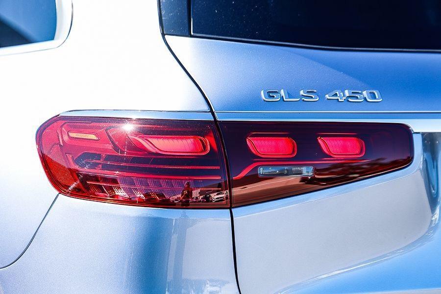 new 2026 Mercedes-Benz GLS 450 car, priced at $107,275