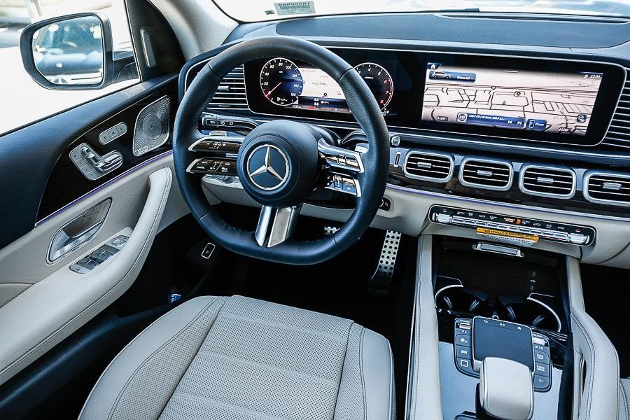 new 2026 Mercedes-Benz GLS 450 car, priced at $107,275