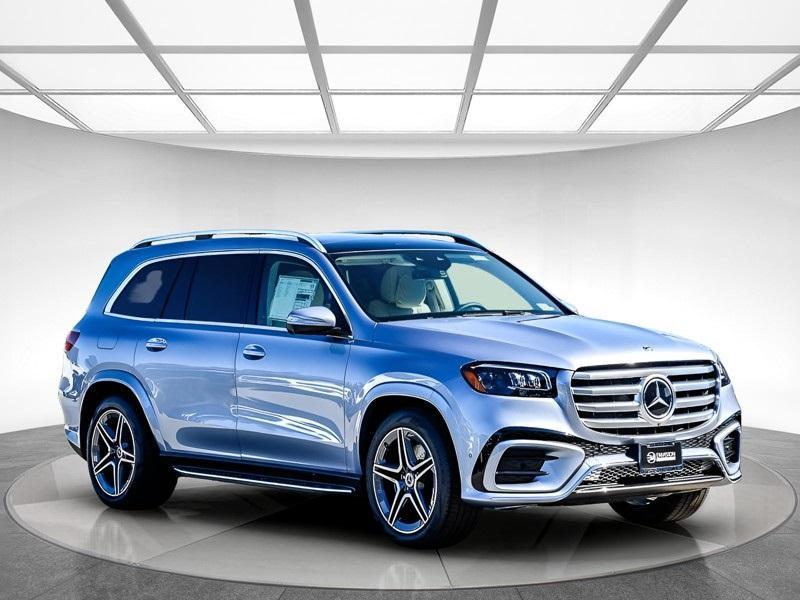 new 2026 Mercedes-Benz GLS 450 car, priced at $107,275