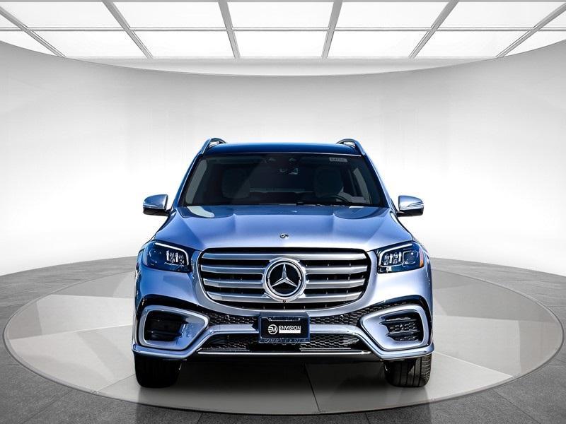new 2026 Mercedes-Benz GLS 450 car, priced at $107,275