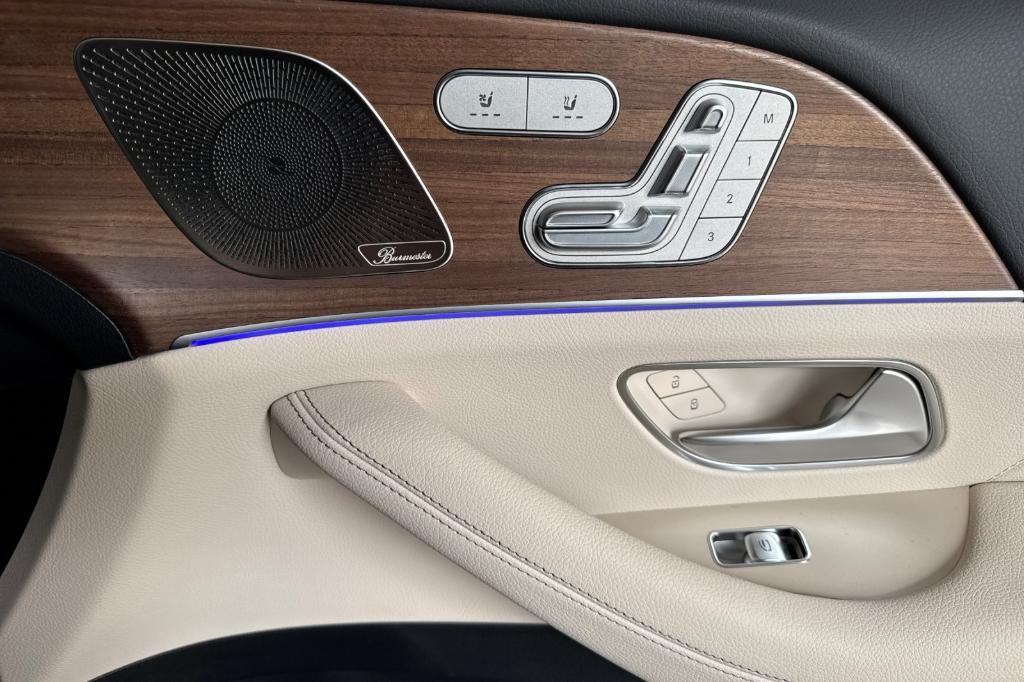 new 2026 Mercedes-Benz GLE 450 car, priced at $77,935