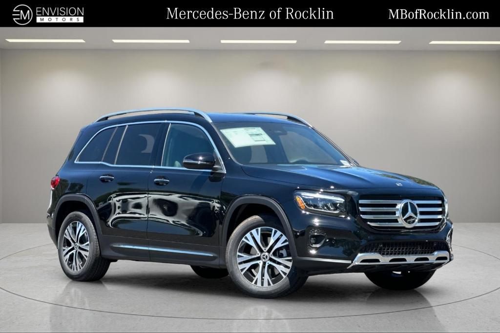 new 2025 Mercedes-Benz GLB 250 car, priced at $47,420