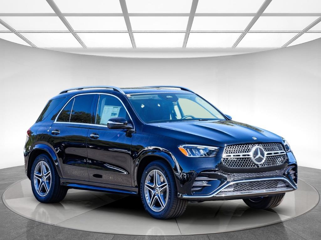 new 2026 Mercedes-Benz GLE 450 car, priced at $77,775