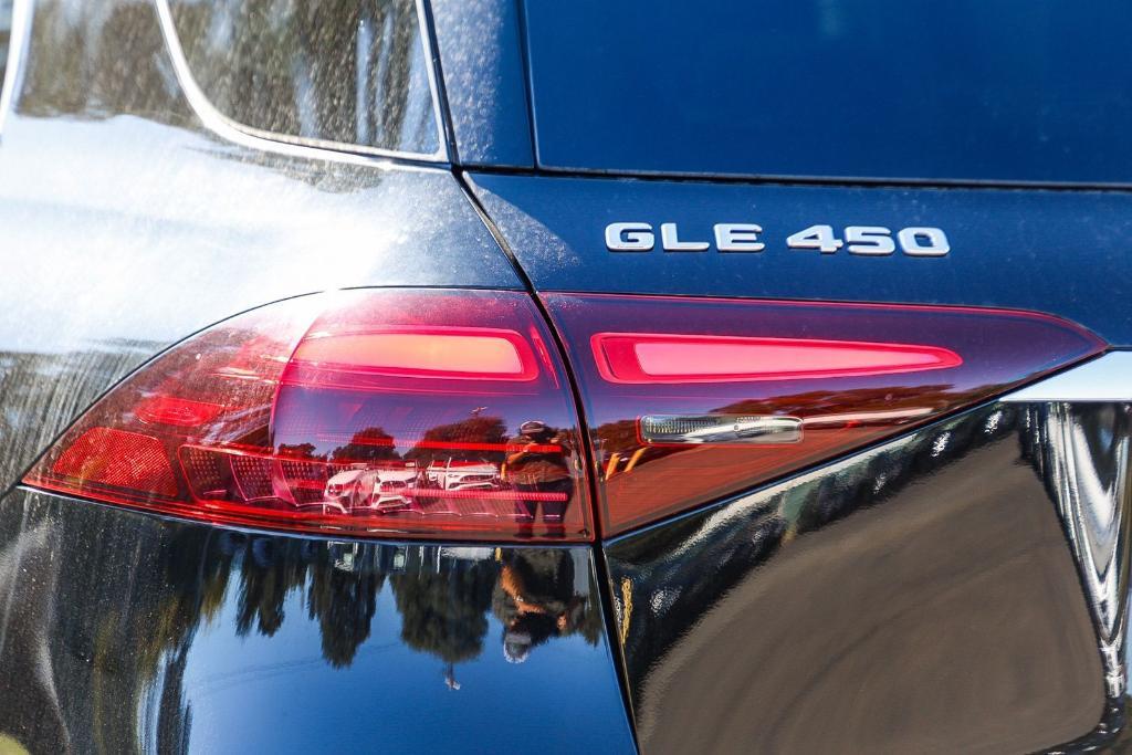 new 2026 Mercedes-Benz GLE 450 car, priced at $77,775