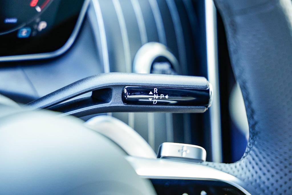 new 2026 Mercedes-Benz GLC 300 car, priced at $59,825