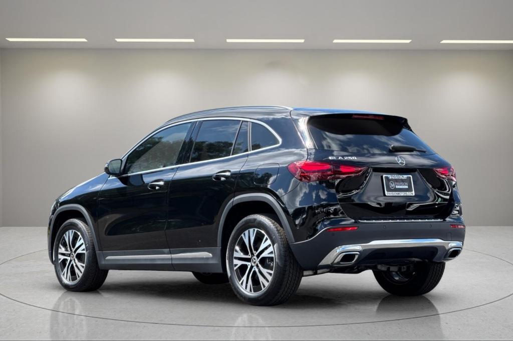 new 2025 Mercedes-Benz GLA 250 car, priced at $45,845