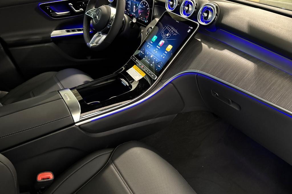 new 2025 Mercedes-Benz GLC 300 car, priced at $54,550