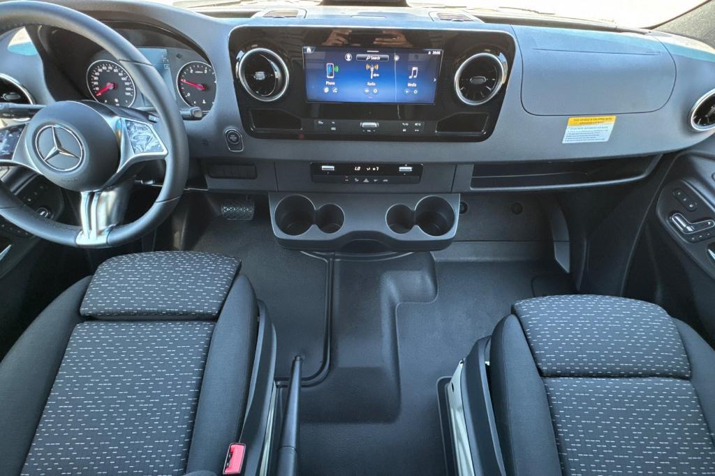 new 2025 Mercedes-Benz Sprinter 2500 car, priced at $71,175