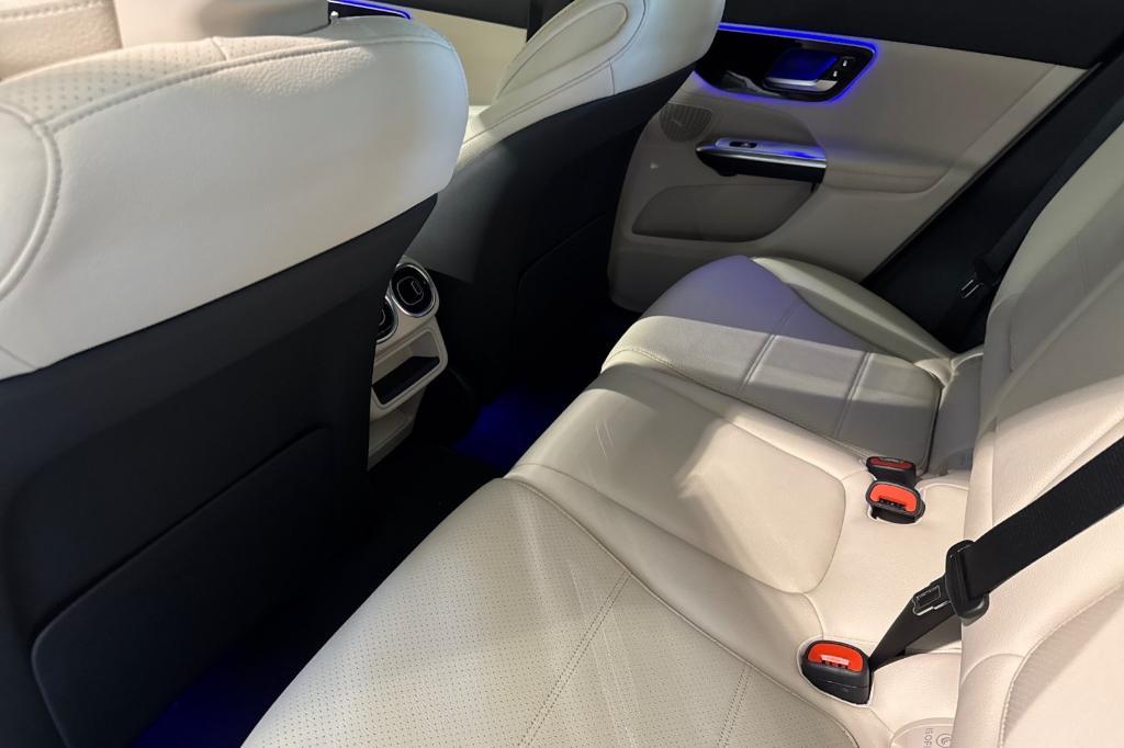 new 2025 Mercedes-Benz GLC 300 car, priced at $52,350