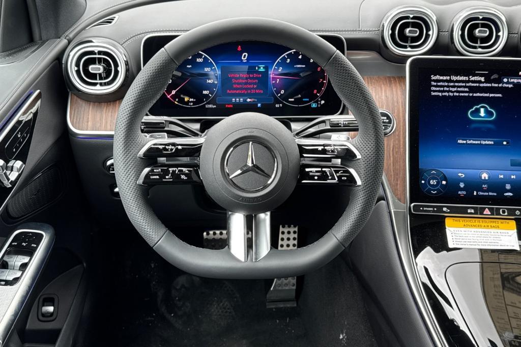new 2025 Mercedes-Benz GLC 300 car, priced at $65,205