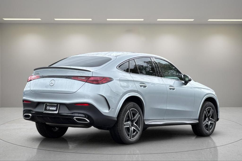 new 2025 Mercedes-Benz GLC 300 car, priced at $65,205