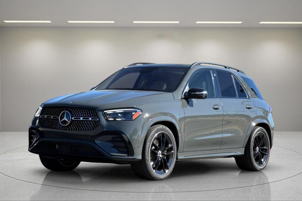 new 2025 Mercedes-Benz GLE 580 car, priced at $113,295