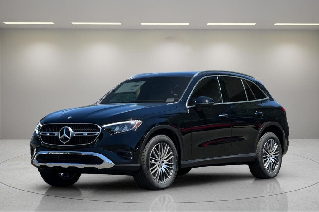 new 2025 Mercedes-Benz GLC 300 car, priced at $55,900