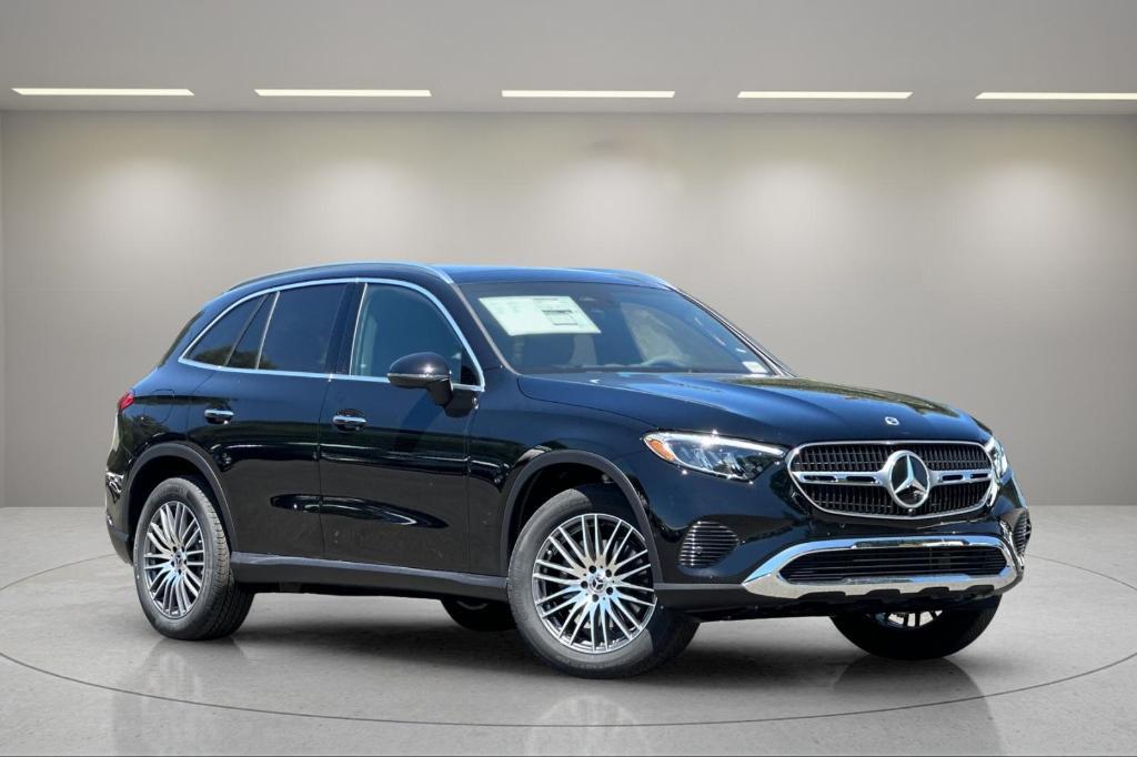 new 2025 Mercedes-Benz GLC 300 car, priced at $55,900