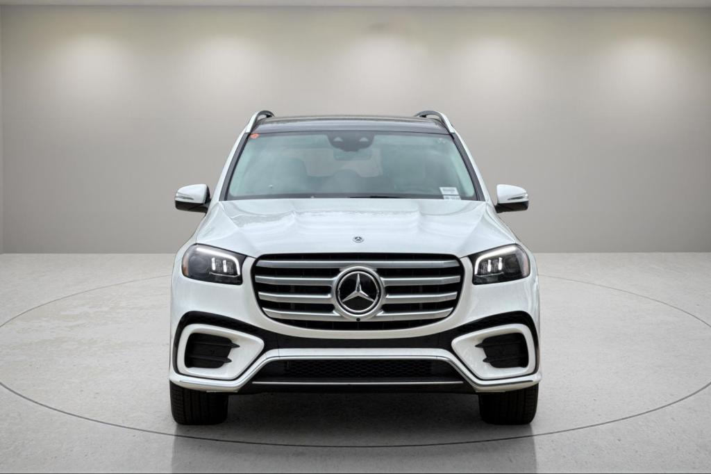 new 2026 Mercedes-Benz GLS 450 car, priced at $96,250