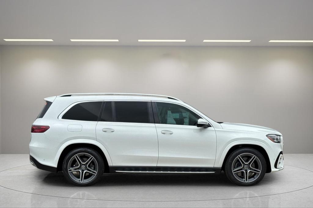 new 2026 Mercedes-Benz GLS 450 car, priced at $96,250