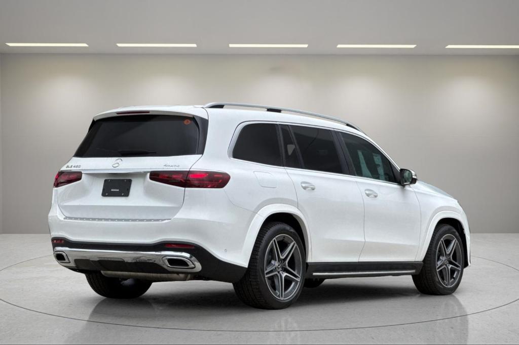 new 2026 Mercedes-Benz GLS 450 car, priced at $96,250