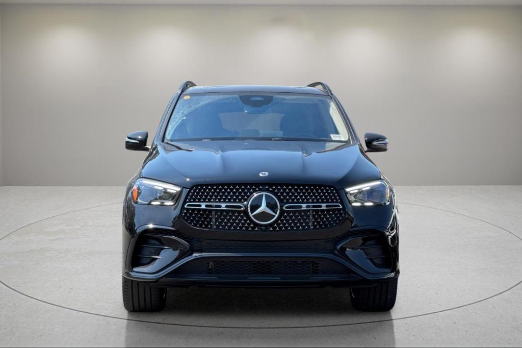 new 2026 Mercedes-Benz GLE 580 car, priced at $104,365