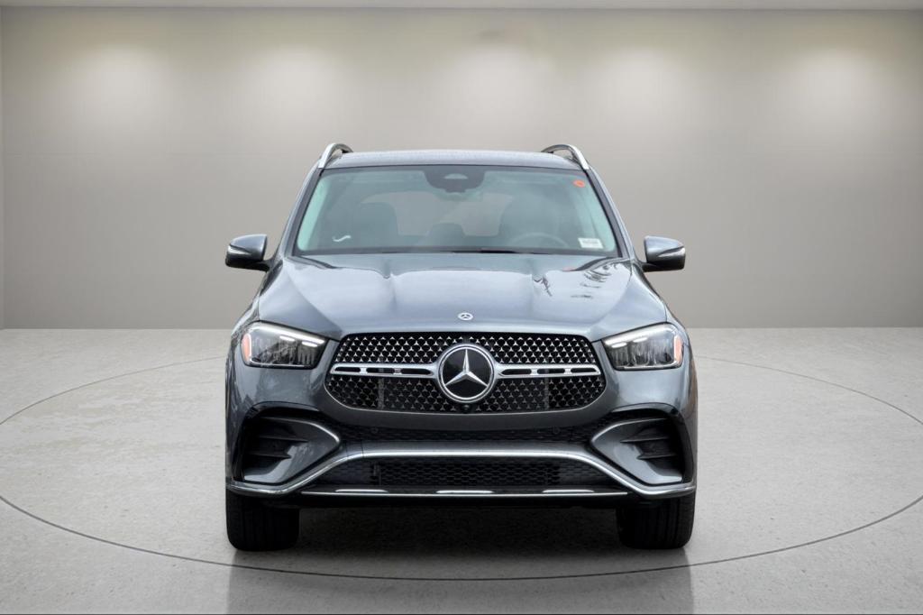 new 2026 Mercedes-Benz GLE 450 car, priced at $78,585