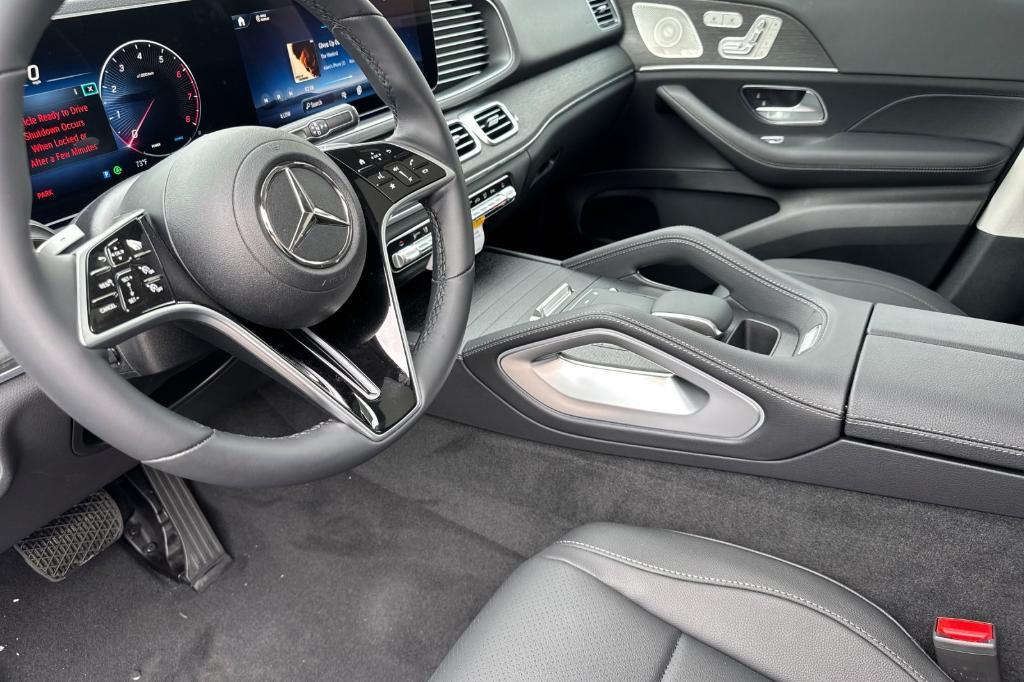 new 2026 Mercedes-Benz GLE 450 car, priced at $78,585