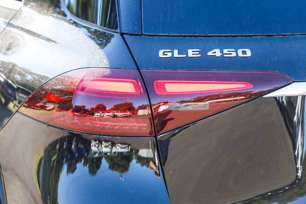 new 2026 Mercedes-Benz GLE 450 car, priced at $77,775
