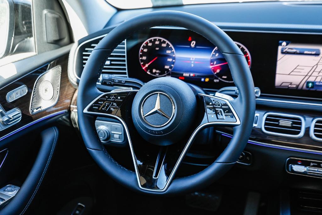 new 2026 Mercedes-Benz GLE 450 car, priced at $77,775