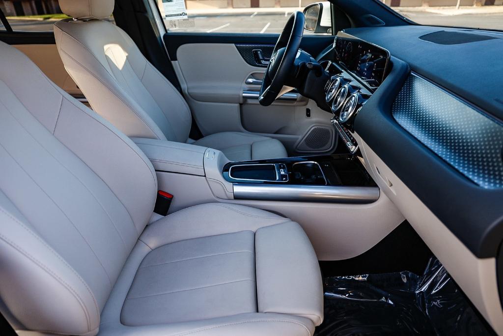 used 2025 Mercedes-Benz GLA 250 car, priced at $36,490