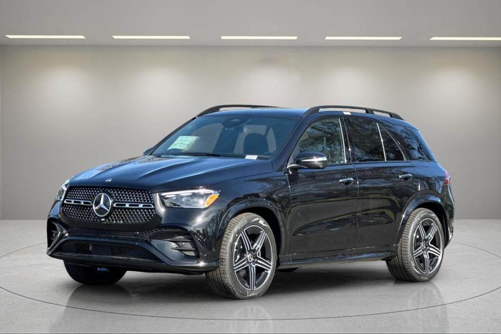 new 2025 Mercedes-Benz GLE 450 car, priced at $81,245