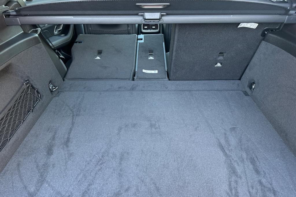 new 2025 Mercedes-Benz GLE 450 car, priced at $81,245