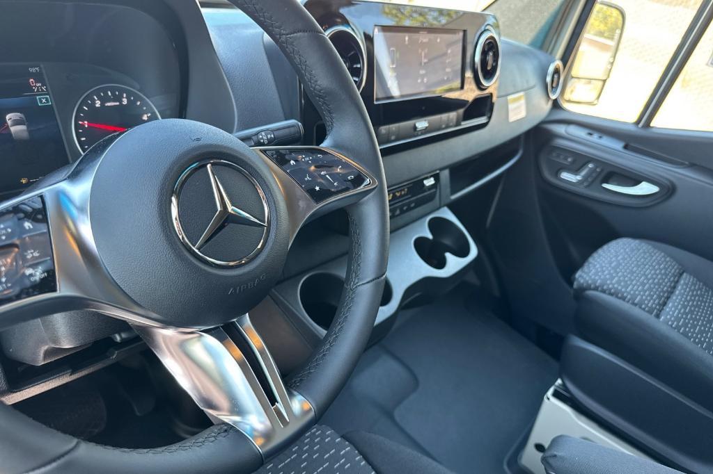 new 2025 Mercedes-Benz Sprinter 2500 car, priced at $63,897