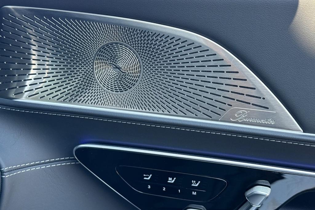 new 2025 Mercedes-Benz AMG SL 63 car, priced at $221,145